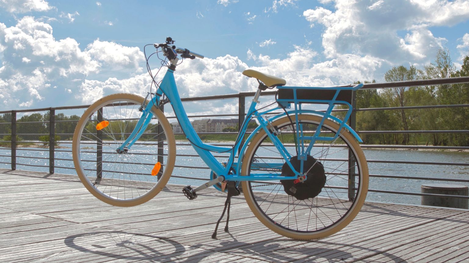 vélo électrique à stockage par super capacités Bord-de-Loire-3-edited-1536x864